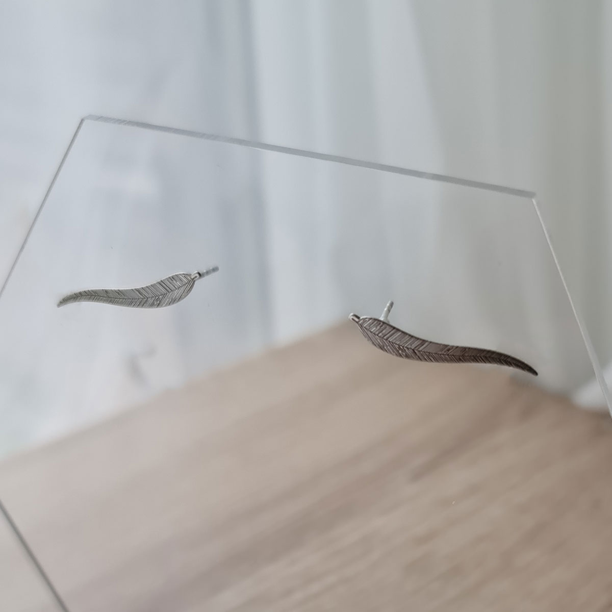 Sterling silver earring above the ear feather | RAdezain